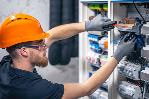 Best Ceiling Fan Installation Electrician  in Stayton, OR